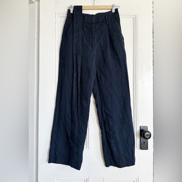 Veronica Beard Vitha Floral Straight Leg Cropped Jacquard Pant in Ink. Size 6 - Picture 8 of 11